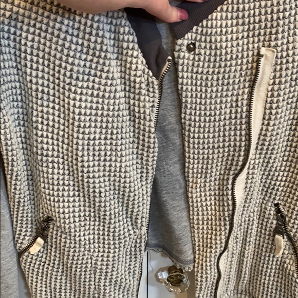 Splendid Knit Jacket - Picture 4 of 6